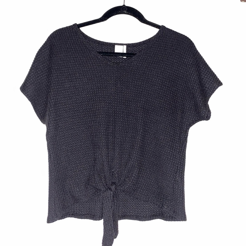 Black front tie top